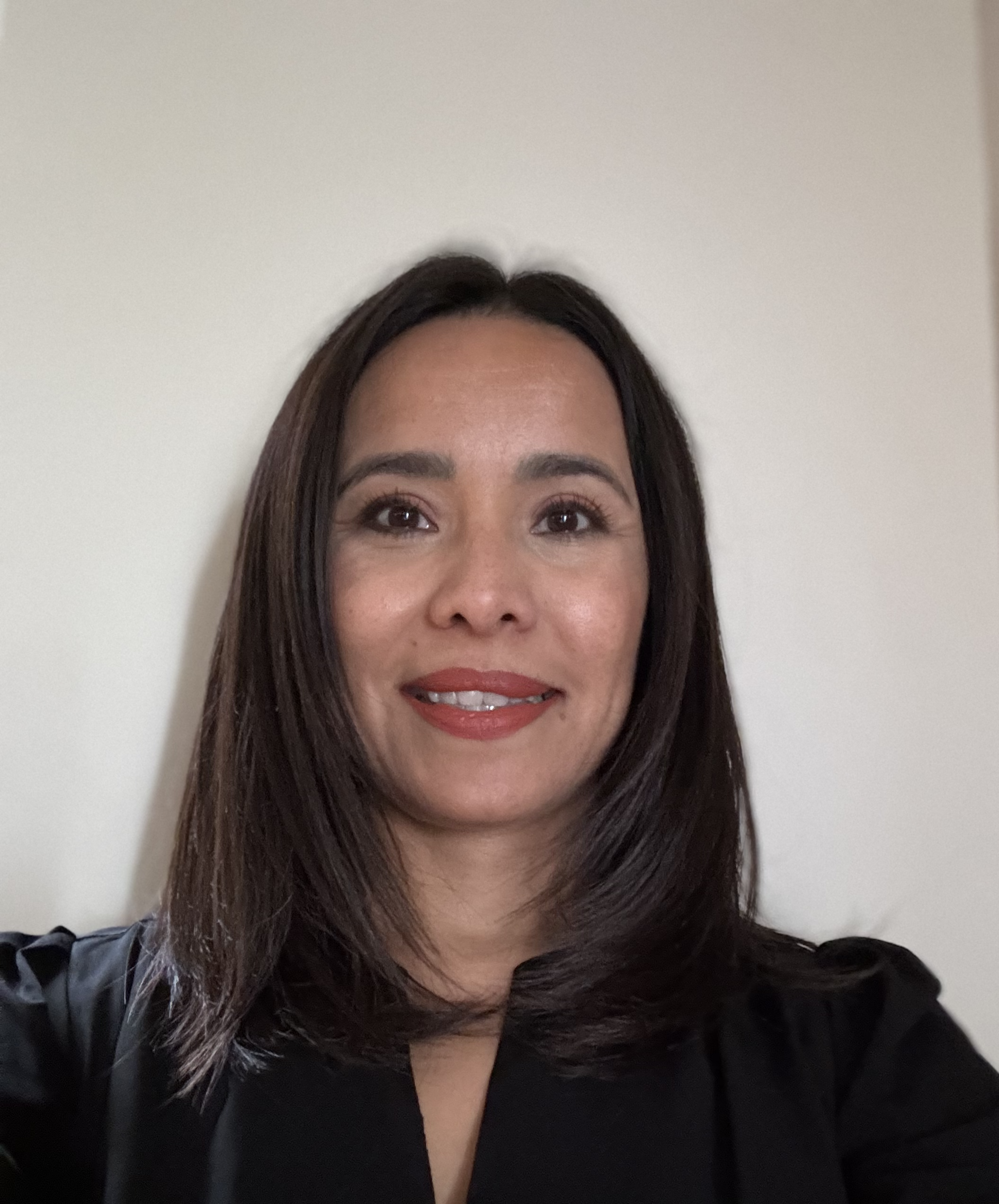 Foto pública de Rosella Escobar Veloz